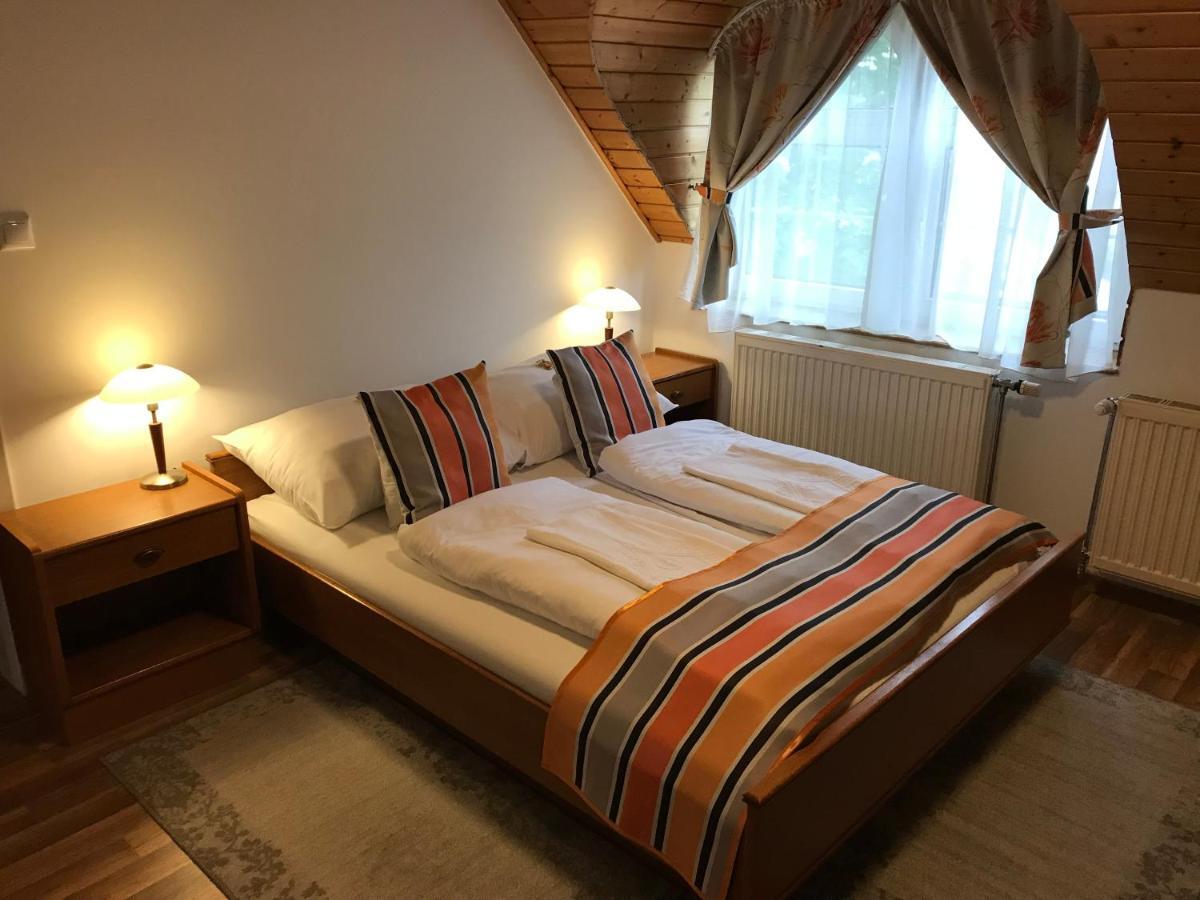 Zoeldteto Panzio Bed and Breakfast Balatonfüred Εξωτερικό φωτογραφία