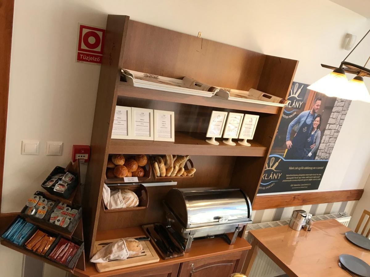 Zoeldteto Panzio Bed and Breakfast Balatonfüred Εξωτερικό φωτογραφία